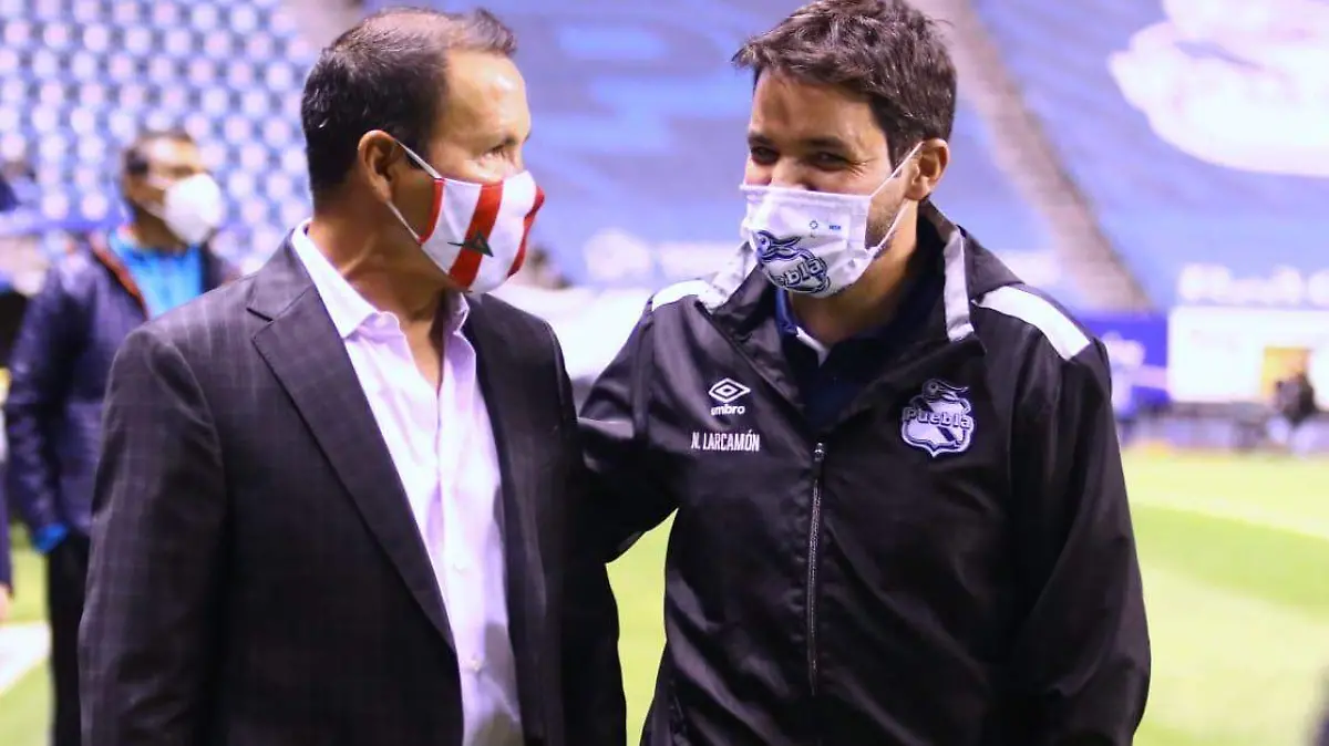 Puebla vs Necaxa Técnicos